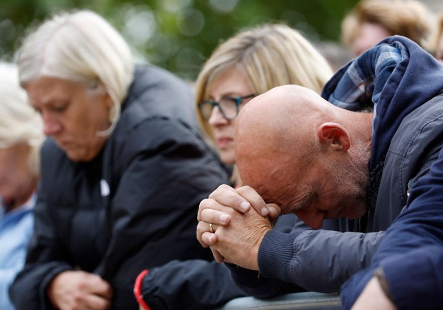 Toàn cảnh tang lễ Nữ hoàng Anh Elizabeth II-19