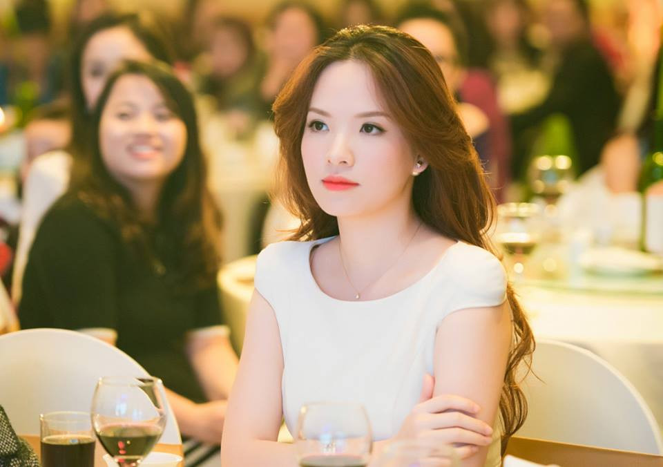 MC Đan Lê: Gặp đúng chồng, phụ nữ cả đời không cần lớn!-1