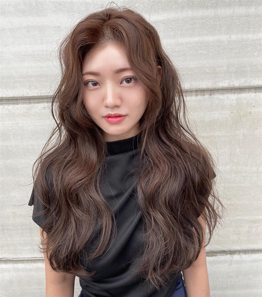 4 kiểu tóc thu gọn gương mặt hiệu quả-15