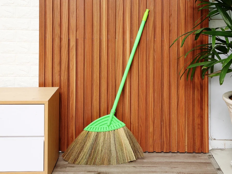 Mở cửa chính nên đẩy vào trong hay mở ra ngoài mới thuận phong thủy, hút tài lộc về?-4