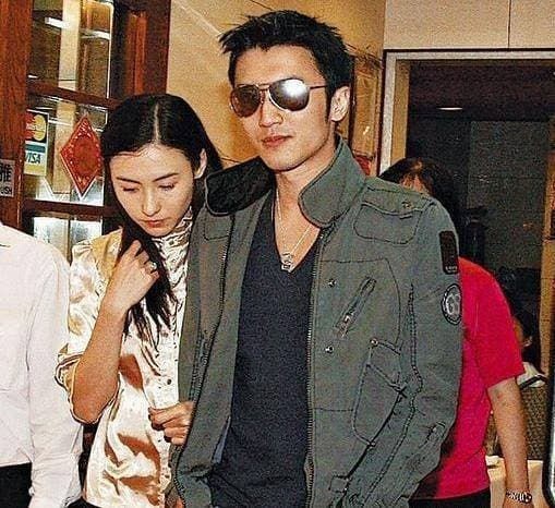 Khi được hỏi lý do ly hôn Tạ Đình Phong, Trương Bá Chi trả lời vỏn vẹn chỉ bằng 3 từ-2