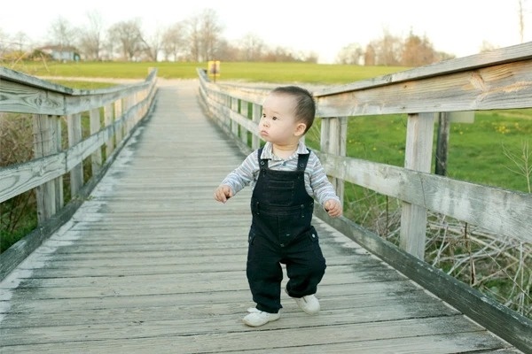 Bé biết đi càng sớm càng thông minh? Sự thật không như nhiều mẹ tưởng tượng-2