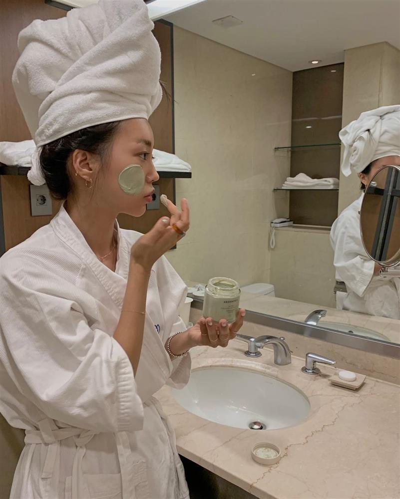 7 bước làm sạch sâu lỗ chân lông khi đắp mặt nạ-2