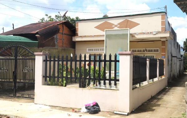 Khởi tố bị can vụ giao con để chữa bệnh, nhận lại tro cốt-1