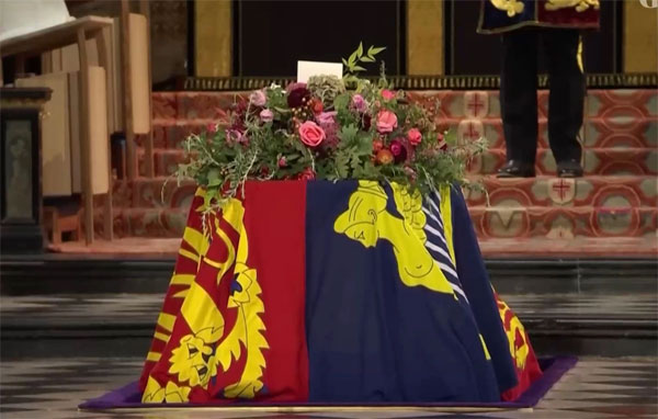 Bên trong hầm mộ 200 năm tuổi của hoàng gia Anh-2