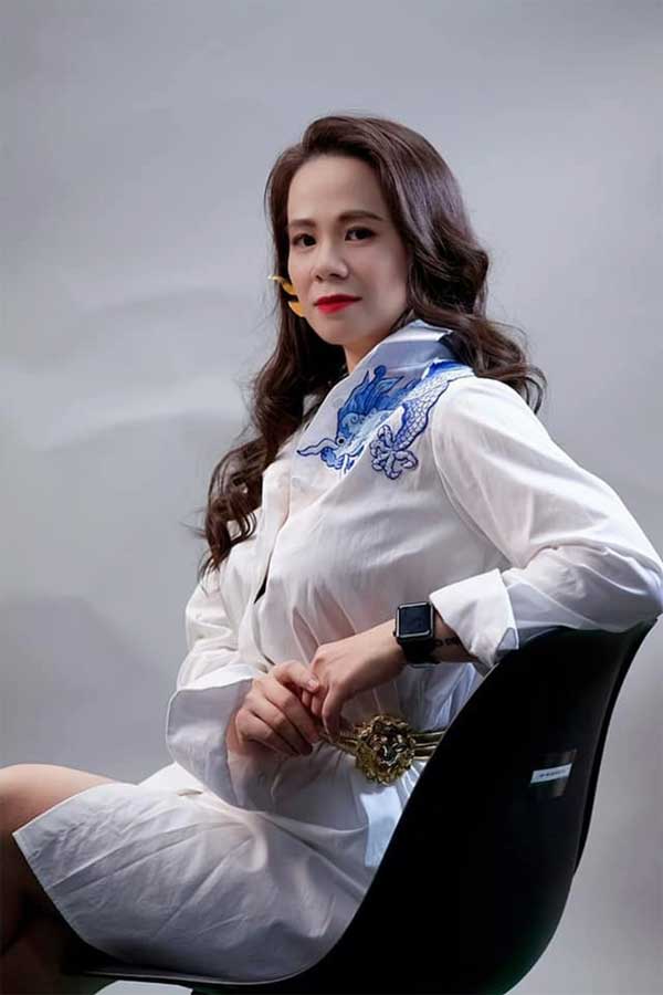 Bị nói làm tổn thương các con để kéo dư luận, vợ Shark Bình đáp trả cực gắt-1