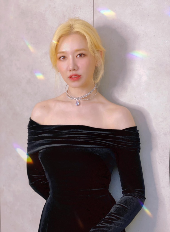 Muôn kiểu phản ứng của mỹ nhân Việt trước tin đồn bầu bí-9