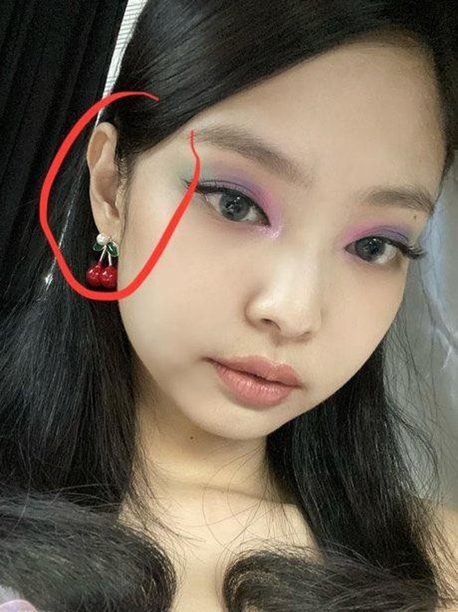 Jennie (BLACKPINK) bị phát tán ảnh nhạy cảm trong bồn tắm-3