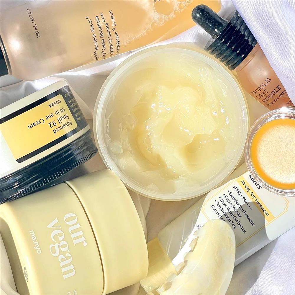 Bác sĩ chia sẻ cách chọn kem dưỡng da bình dân, hiệu quả-2