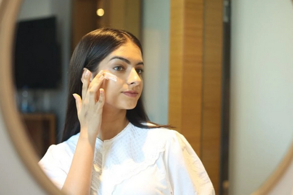 5 thứ không nên bôi trực tiếp lên da mặt-4