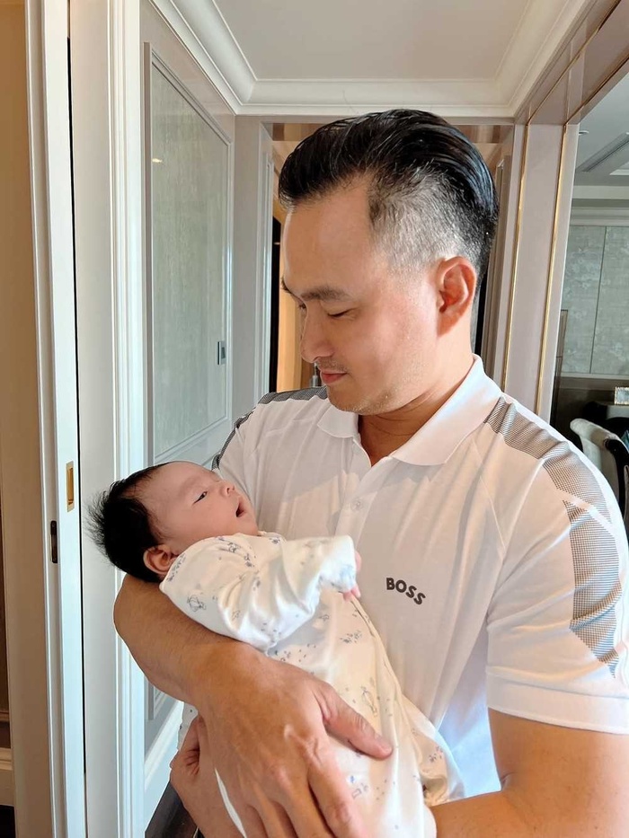 Diễn viên Chi Bảo: ‘Khi nuôi dạy con trai, nên để con càng khổ lại càng hay’-3