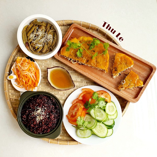 Vốn vụng về nhưng vì thương chồng, cô gái Bình Dương trở thành vợ đảm, quyết nấu ăn phải ngon như ngoài hàng-1