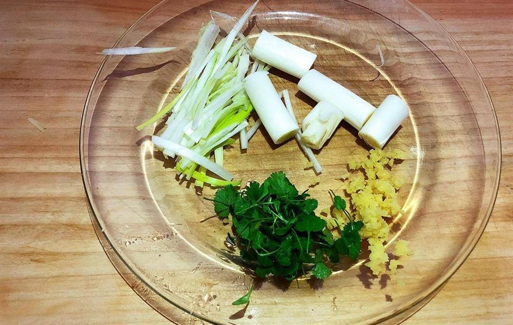 Làm gỏi tai heo ngon giòn sần sật ngay tại nhà chỉ với 3 bước đơn giản-3