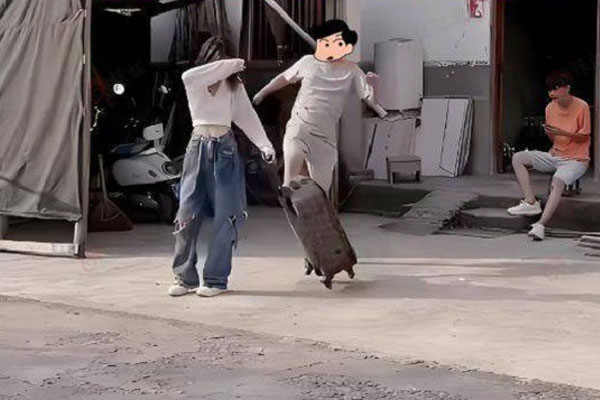 Vừa về nhà sau 2 năm đi làm xa, chồng đã đuổi vợ ra cửa-1