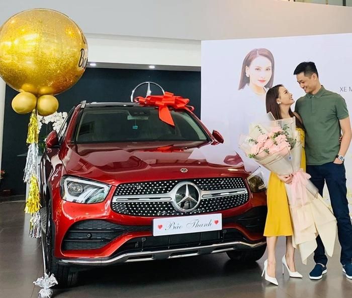 Bảo Thanh lại tậu xe hơi 5 tỷ, khối tài sản khủng thế nào ở tuổi 32?-2