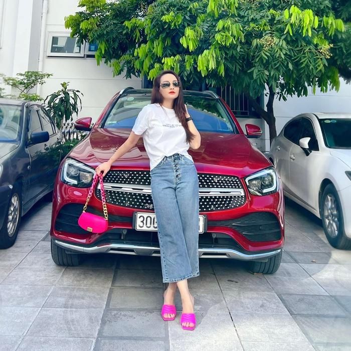 Bảo Thanh lại tậu xe hơi 5 tỷ, khối tài sản khủng thế nào ở tuổi 32?-3