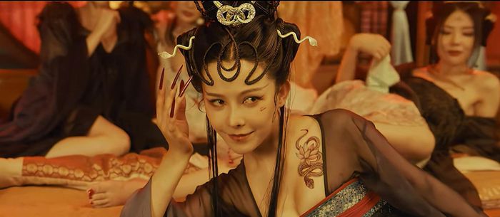 Tân họa bì bị chỉ trích vì lạm dụng cảnh nóng phản cảm-3