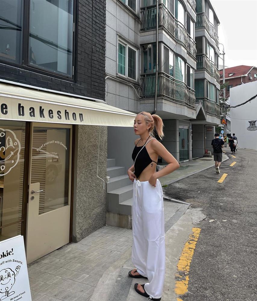 Gợi ý outfit xuống phố cuối tuần từ các cô nàng Hàn Quốc-7