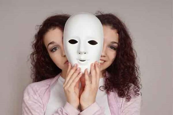 Trước ngày ‘sống thử’, tôi khó xử khi biết sự thật về bạn gái