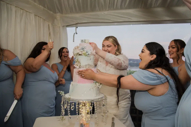 Chú rể kém 6 tuổi bỏ trốn ngay trước lễ cưới, cô dâu đưa ra quyết định kinh ngạc-6