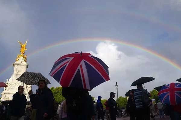 Hoàng tử William vẫn chưa thể tha thứ cho vợ chồng Harry - Meghan-2