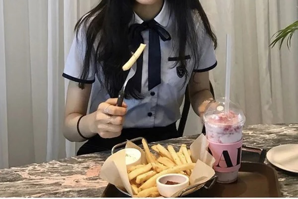 5 loại thực phẩm gây mất cân bằng hormone-2