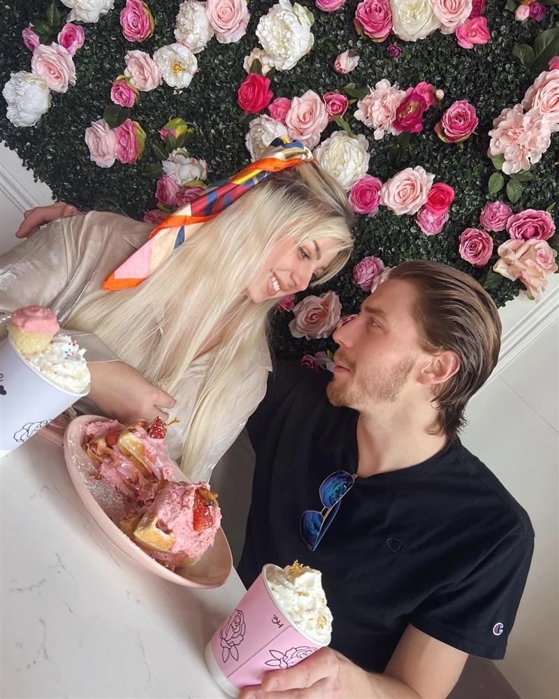 Những cô gái chỉ ở nhà, sống bằng tiền của người yêu-4