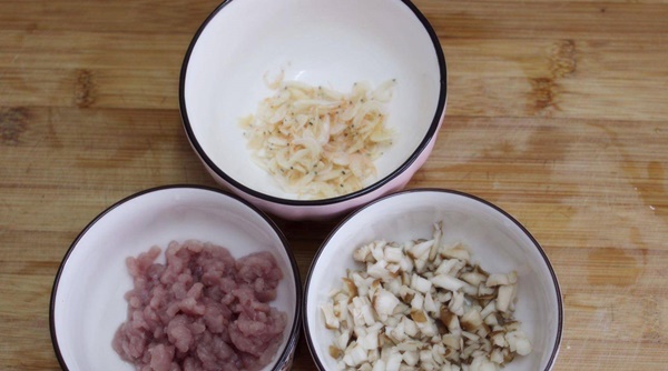 Mùa thu mang nấm kết hợp với hai thứ này, hấp chín cực thơm ngon, bổ dưỡng, ăn một lần là nhớ mãi-5