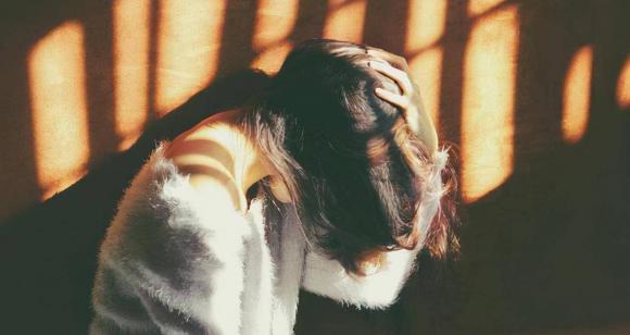 Lời thú nhận của người phụ nữ không chung thủy: Hầu hết việc ngoại tình của phụ nữ trung niên là để đáp ứng 3 nhu cầu-3