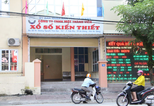 Bốn cá nhân tố cáo tham nhũng được thưởng 149 triệu đồng-1