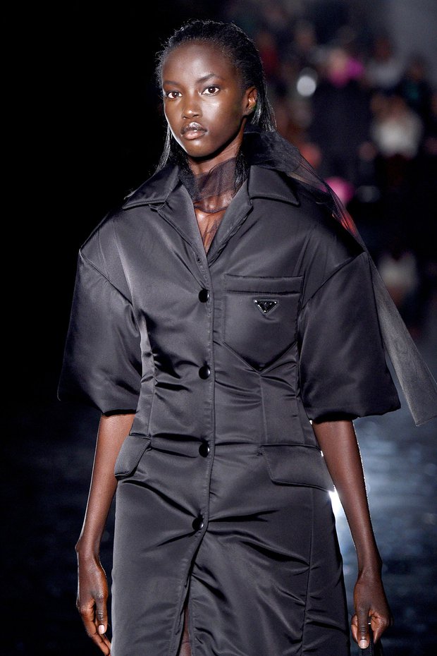 Nổi tiếng sau khi tình cờ chụp một bức ảnh, cô gái xinh đẹp người Nam Sudan bây giờ ra sao?-10