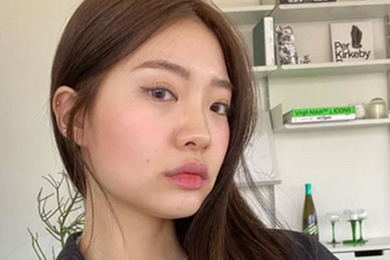 7 thói quen hằng ngày khiến lỗ chân lông của bạn luôn bít tắc