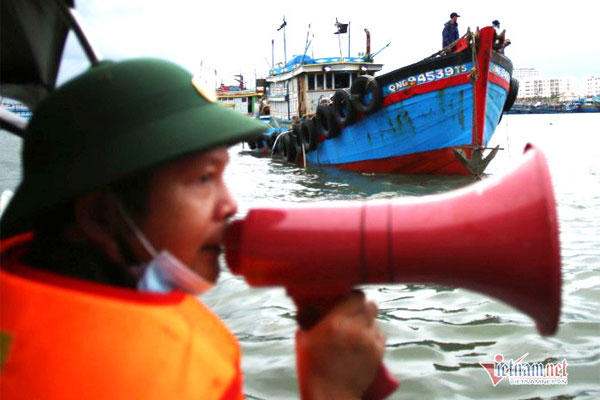 Bão Noru mạnh cấp 14, di chuyển rất nhanh về miền Trung-1