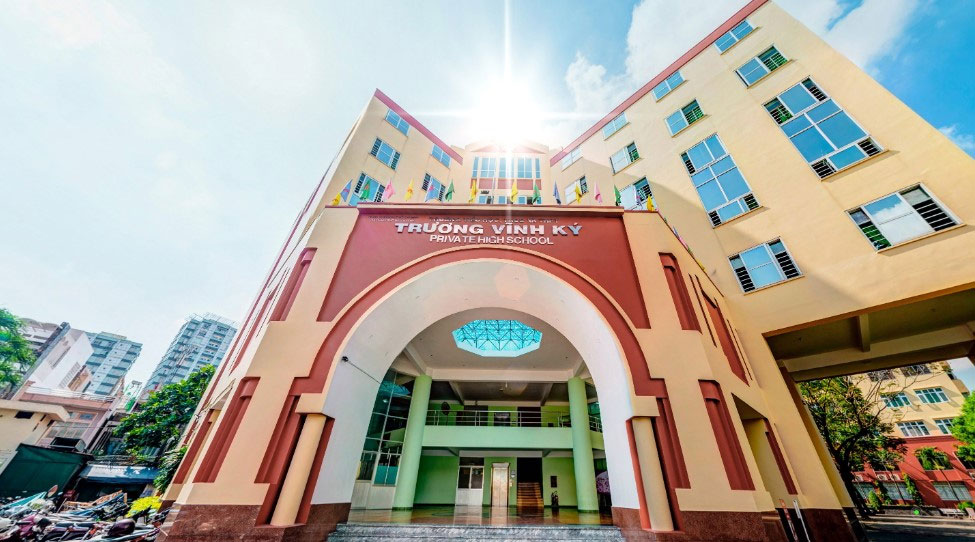 TP.HCM: Thực hư đoạn clip xô xát giữa phụ huynh và giáo viên-1