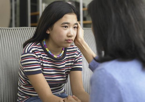 Sự tự ti vì vóc dáng không phải bởi lời giễu cợt bên ngoài, mà đến từ chính bố mẹ-4