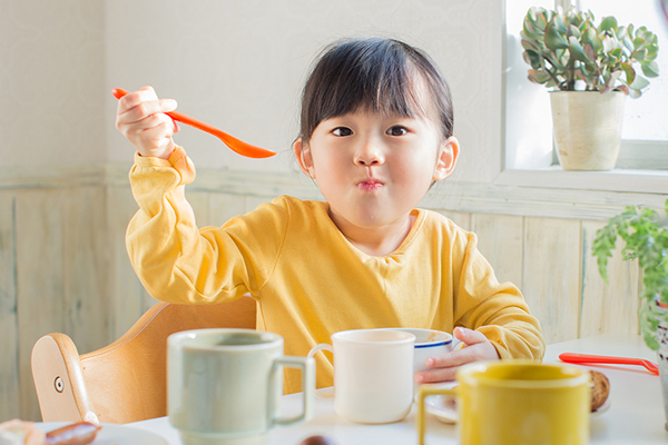 Có nên cho con ngủ chung với bố mẹ hay không?-4