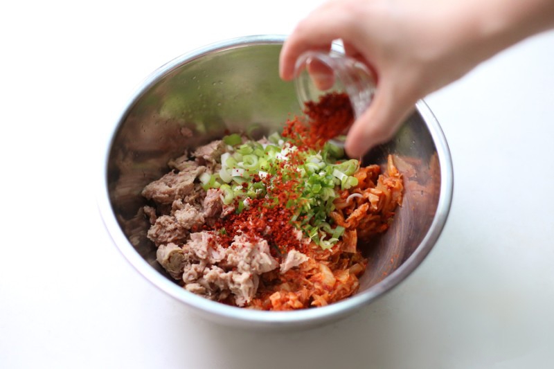 Mát trời làm học cách làm bánh xèo kiểu Hàn giòn thơm-4