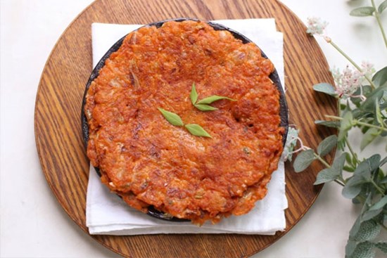 Mát trời làm học cách làm bánh xèo kiểu Hàn giòn thơm