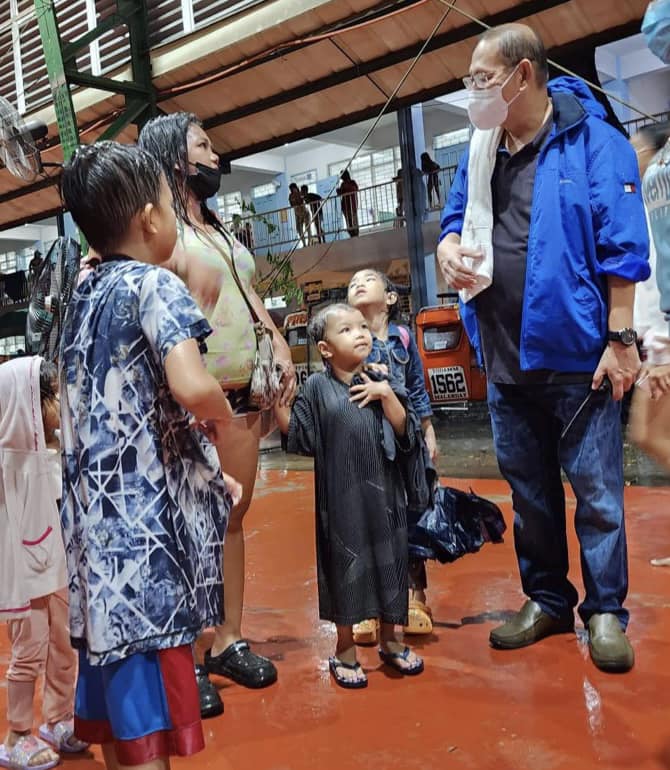 Hình ảnh siêu bão Noru hoành hành ở Philippines-19