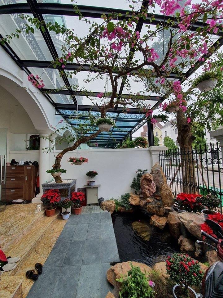 Có gì bên trong căn nhà phố cổ của nam ca sĩ Tuấn Hưng, nơi hàng nghìn khán giả vừa đến nghe hát?-10