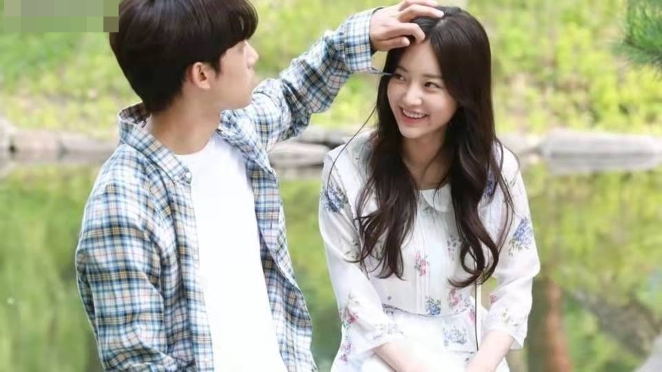 Phụ nữ bị thiếu thốn tình cảm” từ lâu, khi gặp bạn khác giới sẽ nói 3 câu này, không thể sai được-2