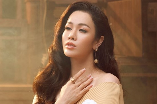 Vợ chồng sống hai nơi, phụ nữ nên giải quyết nhu cầu của mình như thế nào? Ba người phụ nữ nói sự thật