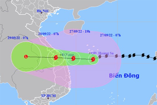 Bão số 4 giật trên cấp 17, có thể đánh đắm tất cả tàu thuyền