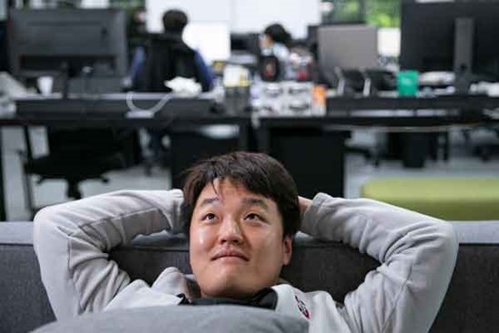 Do Kwon: 'Tôi đang viết code ở phòng khách đây này'