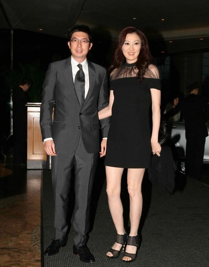 Á hậu Hong Kong bị chồng đại gia ép ly hôn-2