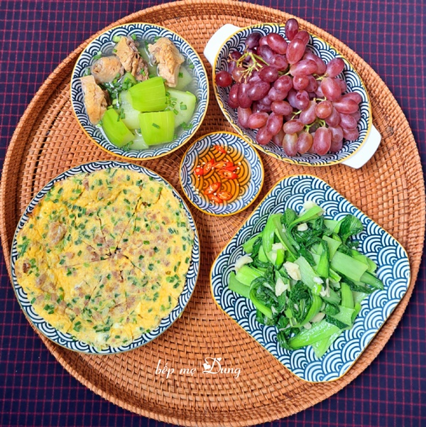 Mâm cơm 30 ngày cho 4 người ăn hấp dẫn, ít trùng lặp của mẹ đảm Lâm Đồng-6