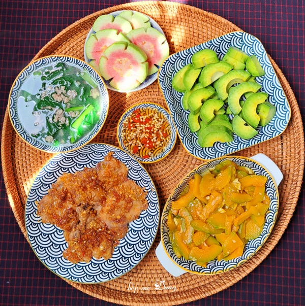 Mâm cơm 30 ngày cho 4 người ăn hấp dẫn, ít trùng lặp của mẹ đảm Lâm Đồng-19