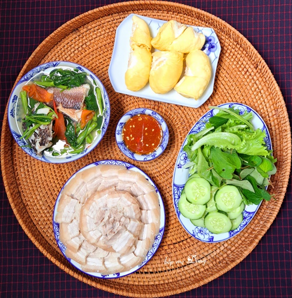 Mâm cơm 30 ngày cho 4 người ăn hấp dẫn, ít trùng lặp của mẹ đảm Lâm Đồng-21