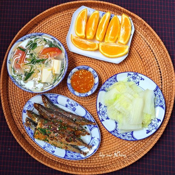 Mâm cơm 30 ngày cho 4 người ăn hấp dẫn, ít trùng lặp của mẹ đảm Lâm Đồng-23