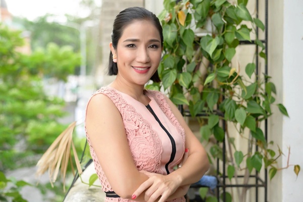 Chiêu trò sau việc hàng loạt sao Việt quảng cáo xem bói miễn phí-1